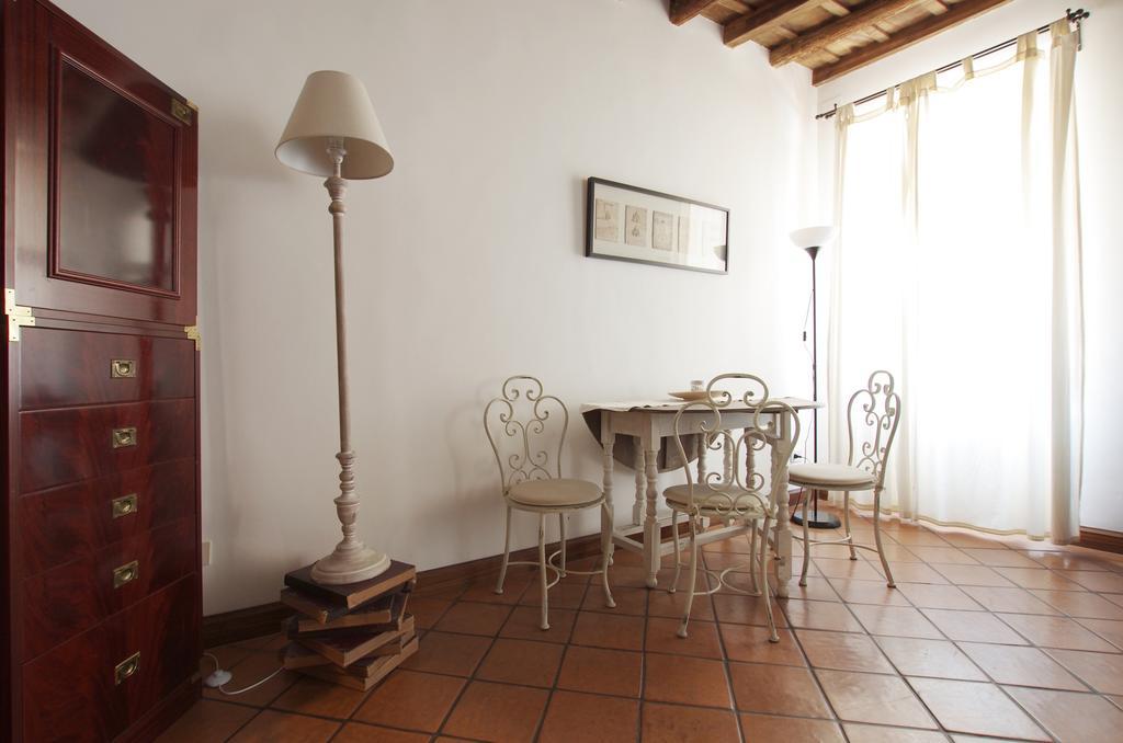 Vacanze Romane Centro Storico Trastevere Lejlighed Værelse billede